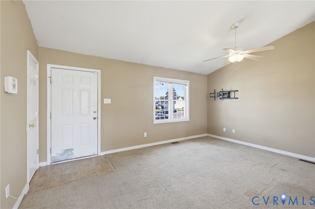 4600 Blackberry Patch Road Henrico, VA 23231 - Photo 22 of 26 Foyer entrance featuring vaulted ceiling, light co