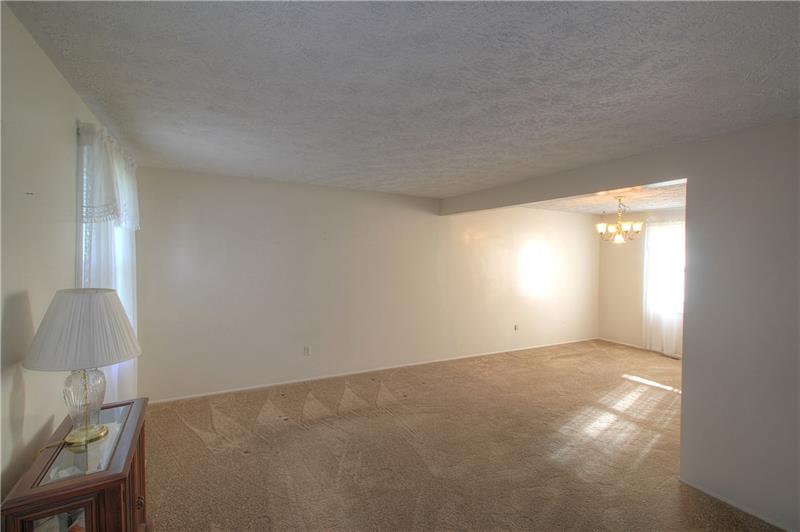 10 Quail Hill Road Pittsburgh, PA 15214 - Photo 3 of 15