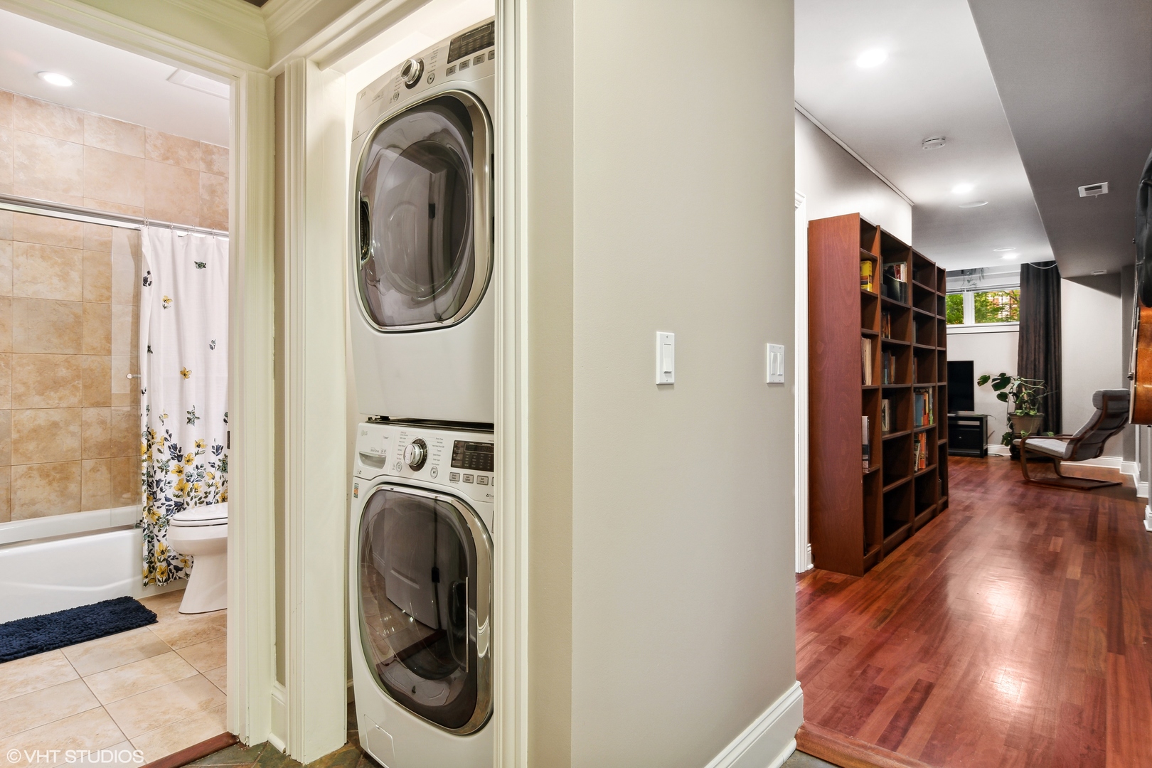 1018 South May Street, Unit B Chicago, IL 60607 - Photo 23 of 30 Gallery Image 23