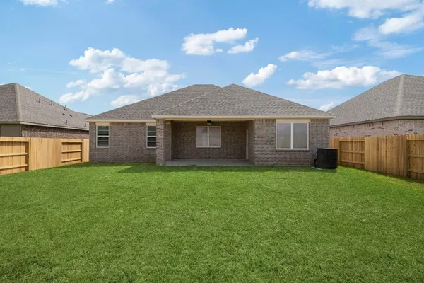 $355,900 | 14004 Starboard Reach Drive, Texas City, TX 77510