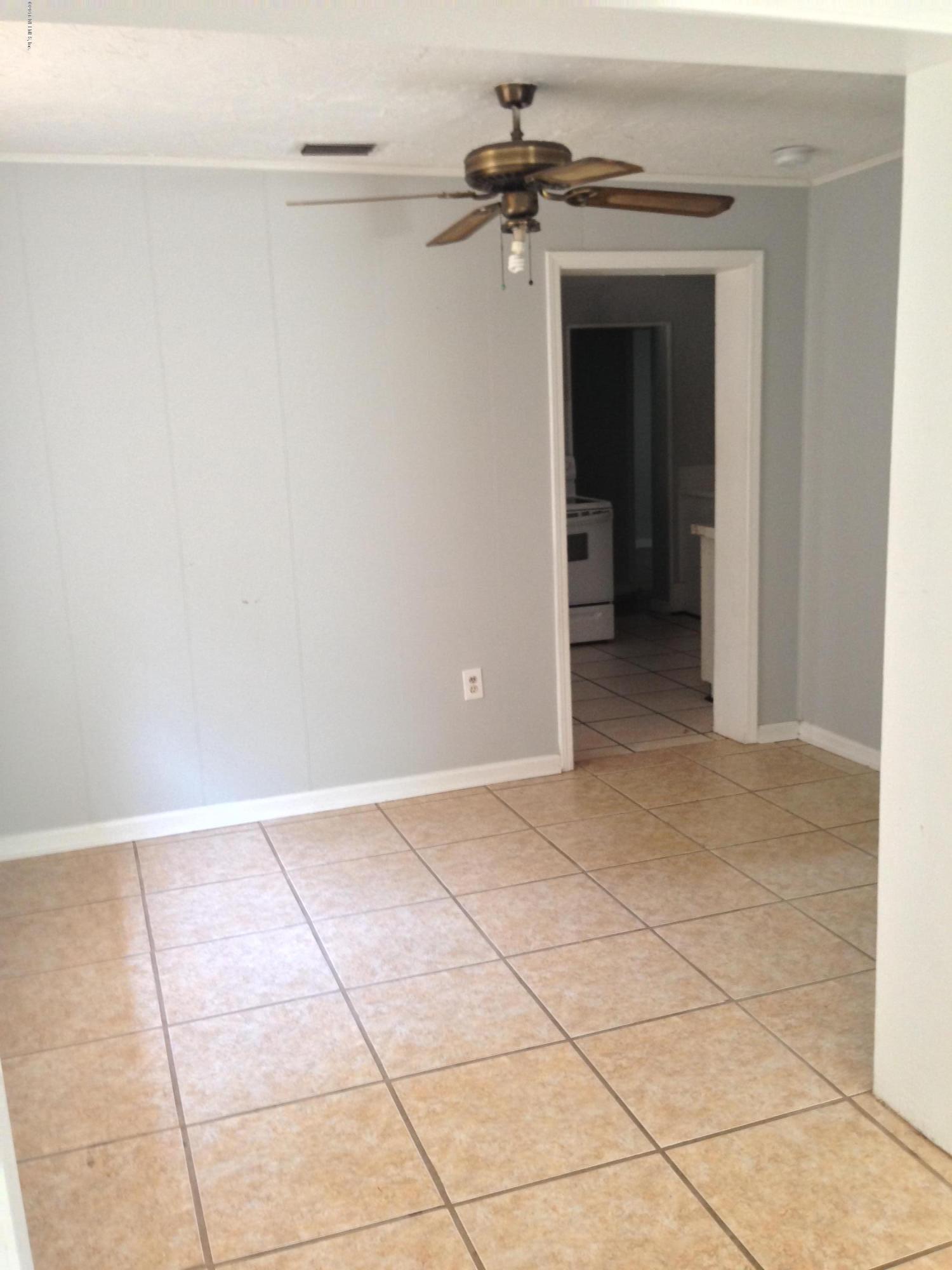 5841 Old Kings Road Jacksonville, FL 32254 - Photo 8 of 14 Dining Room