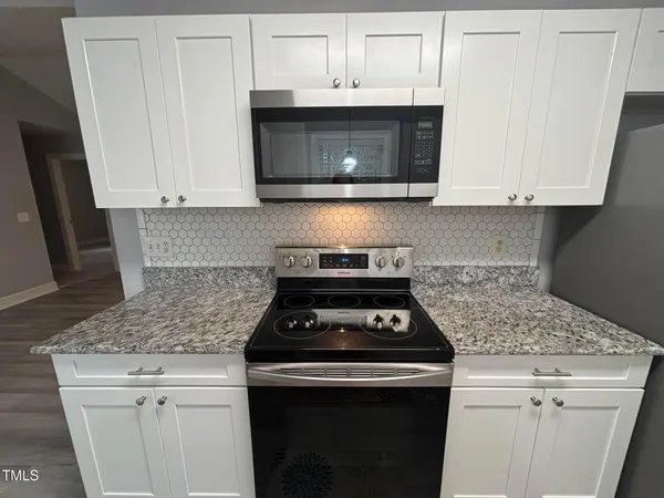 $1,900 | 20 Hollyfield Lane, Youngsville, NC 27596
