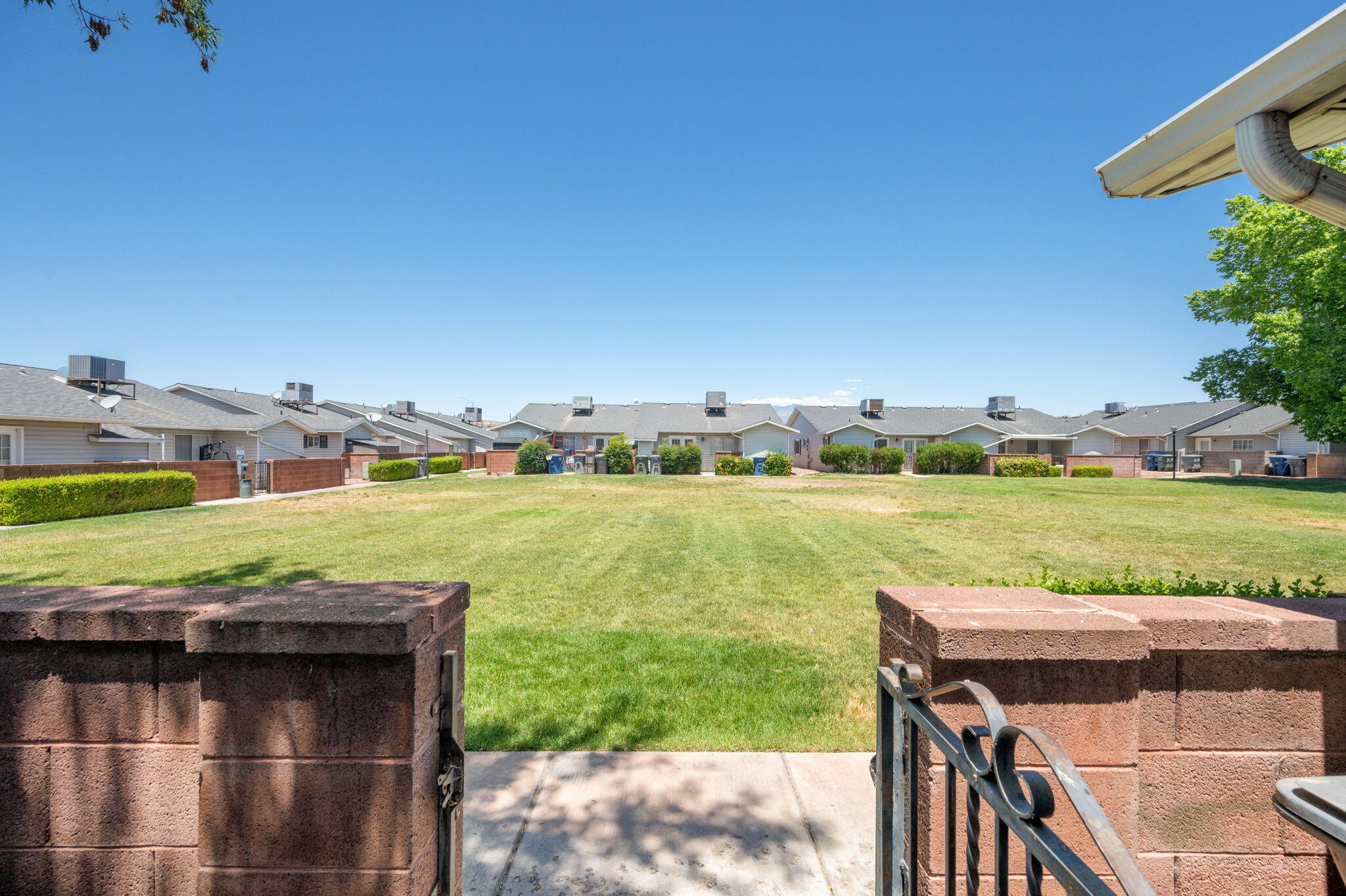 1015 South 1015 S River Road, Unit 6 St. George, UT 84790 - Photo 19 of 21 Common area