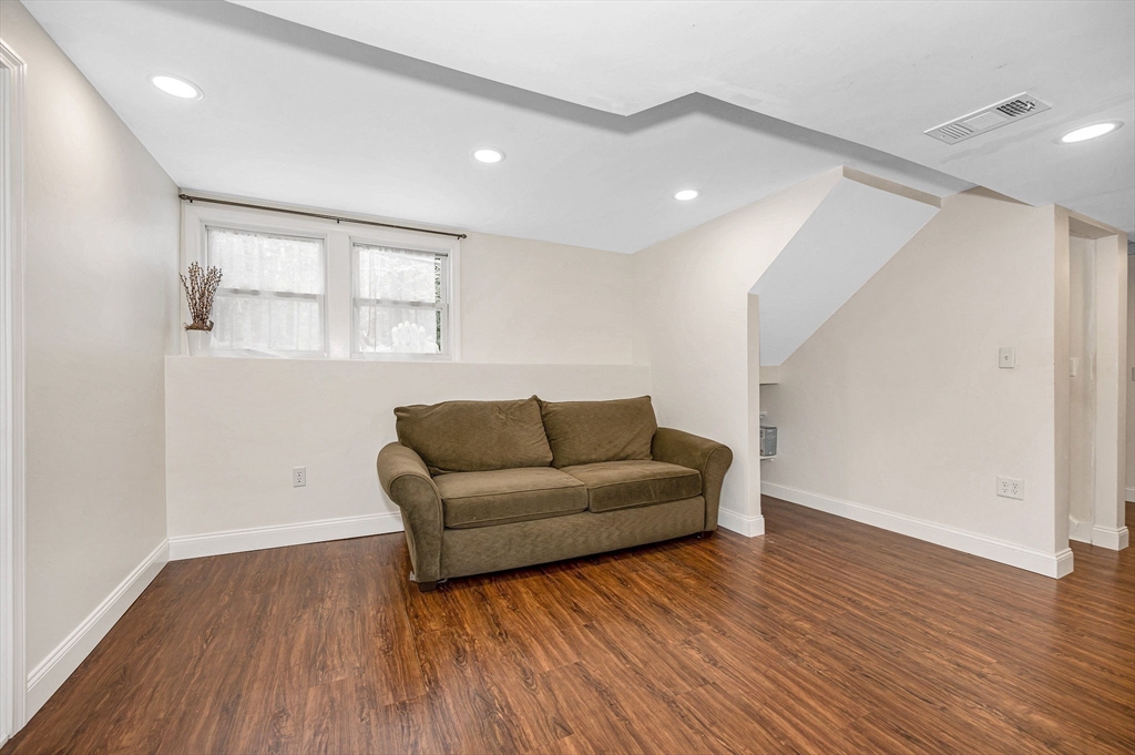 46 Patten Road Westford, MA 01886 - Photo 25 of 42