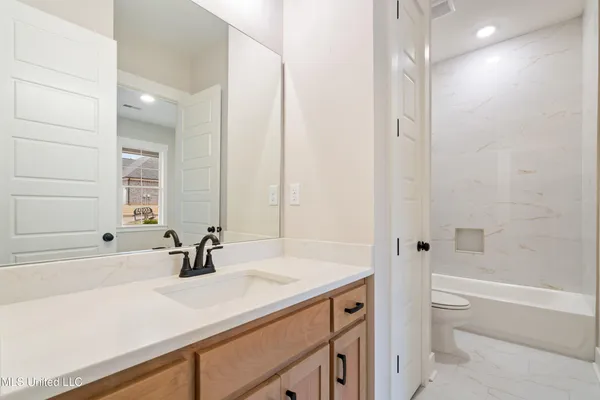 $409,000 | 2593 River Ouse Drive, Hernando, MS 38632