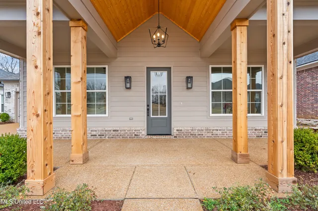 $409,000 | 2593 River Ouse Drive, Hernando, MS 38632