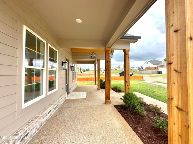 $409,000 | 2593 River Ouse Drive, Hernando, MS 38632