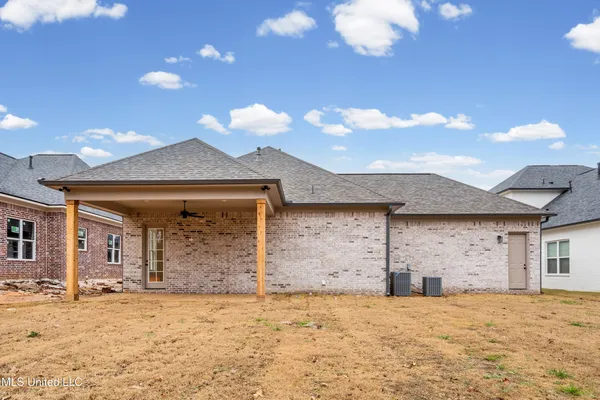 $409,000 | 2593 River Ouse Drive, Hernando, MS 38632