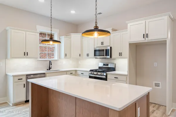 $409,000 | 2593 River Ouse Drive, Hernando, MS 38632