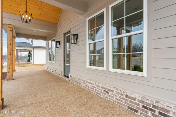 $409,000 | 2593 River Ouse Drive, Hernando, MS 38632