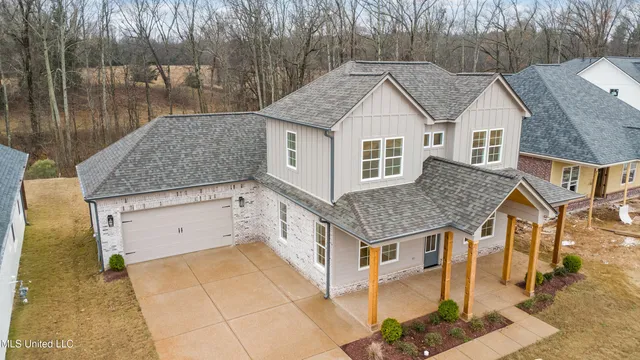 $409,000 | 2593 River Ouse Drive, Hernando, MS 38632