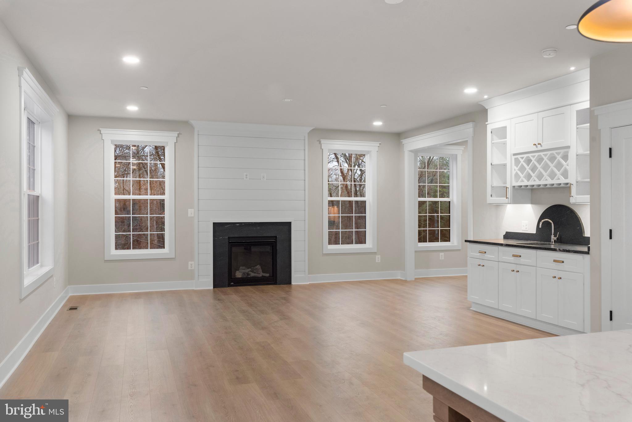 1353 Yorktown Road Annapolis, MD 21409 - Photo 8 of 39