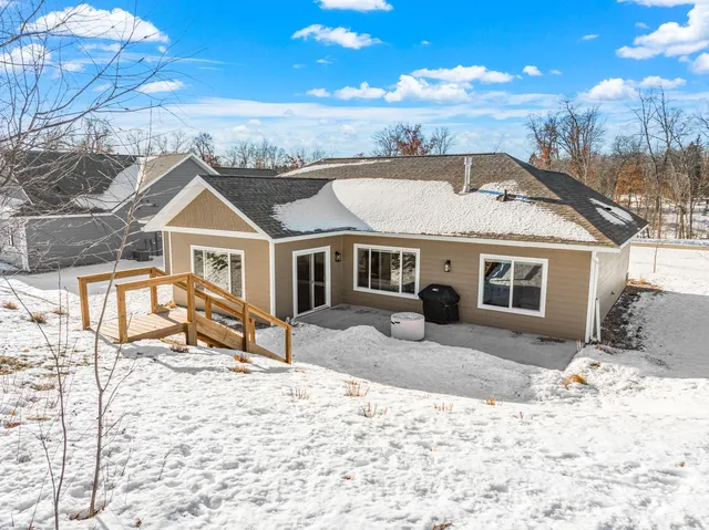 $575,000 | 11430 Legacy Court, Brainerd, MN 56401