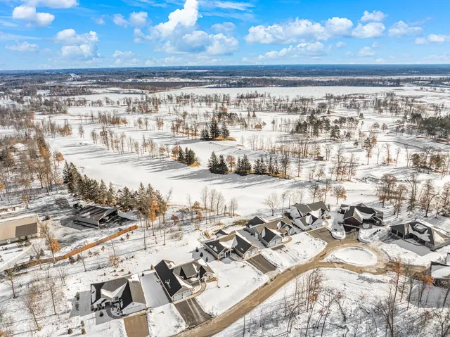 $575,000 | 11430 Legacy Court, Brainerd, MN 56401