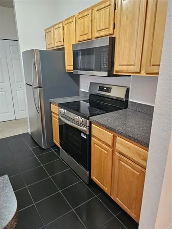 $2,100 | 5979 Westgate Drive, Unit 1021, Orlando, FL 32835