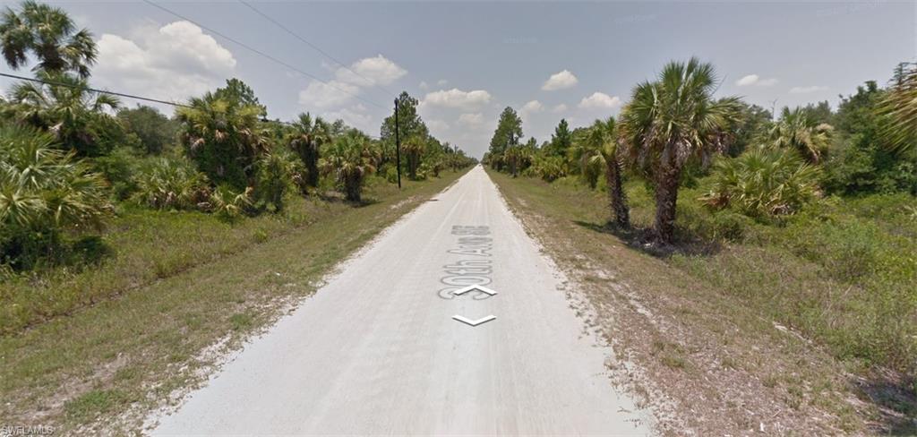 a view of a pathway both side of building