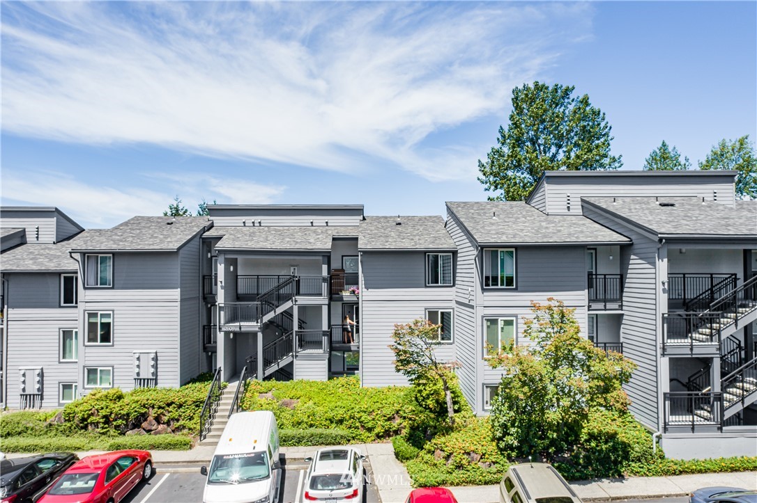 2609 Northeast 4th Street, Unit 225 Renton, WA 98056 - Photo 15 of 18 Gallery Image 15