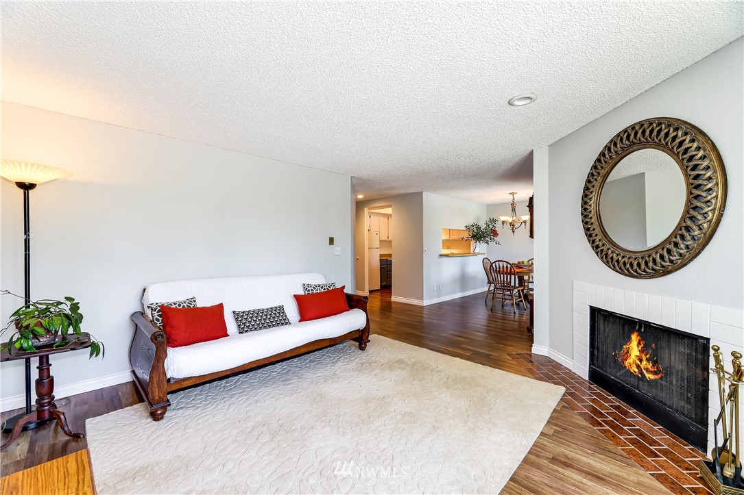 2609 Northeast 4th Street, Unit 225 Renton, WA 98056 - Photo 5 of 18 Gallery Image 5