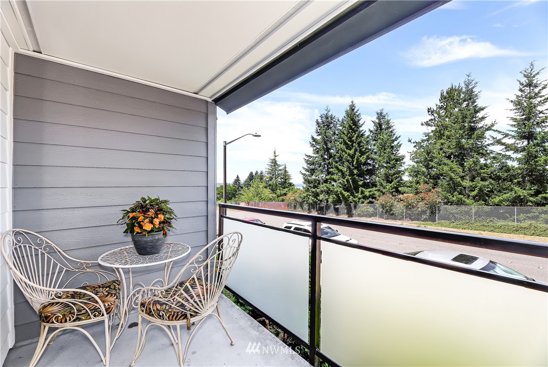 2609 Northeast 4th Street, Unit 225 Renton, WA 98056 - Photo 8 of 18 Gallery Image 8