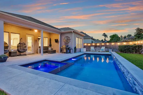 $599,000 | 114 Pilazzo Street, Montgomery, TX 77316