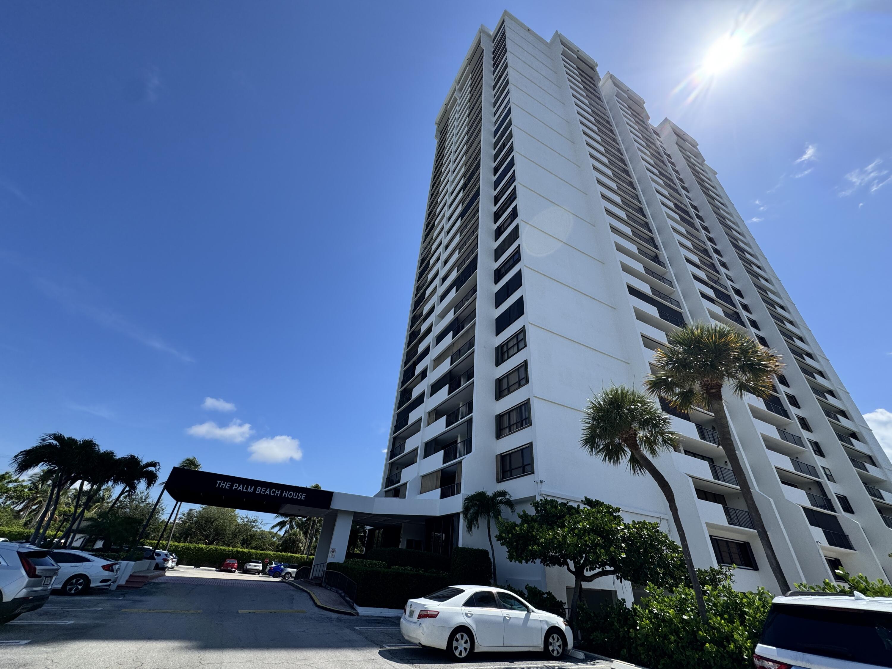 5600 North Flagler Drive, Unit 906 West Palm Beach, FL 33407 - Photo 3 of 18 a front view of a building