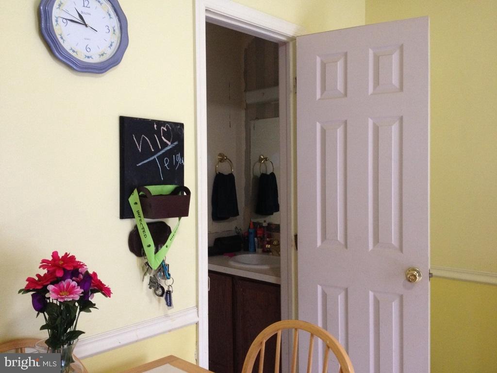 289 Radio Road Elizabethtown, PA 17022 - Photo 4 of 11 Gallery Image 4