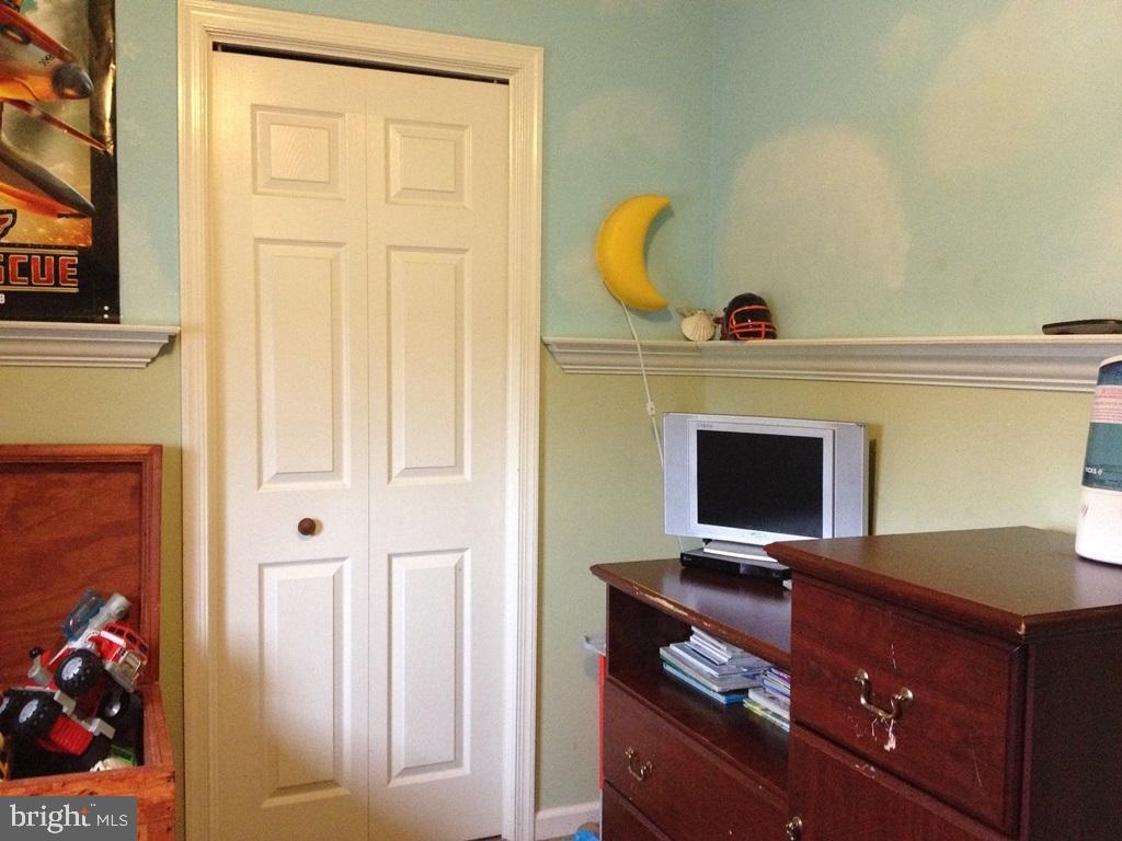 289 Radio Road Elizabethtown, PA 17022 - Photo 8 of 11 Gallery Image 8