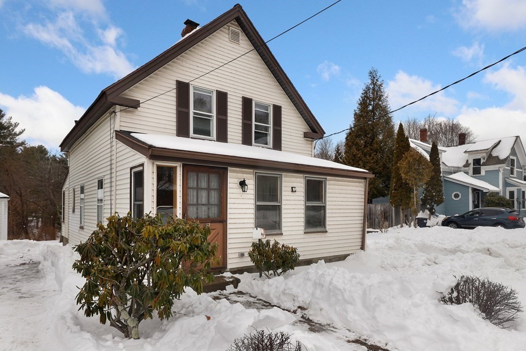 72 Manning Street Hudson, MA 01749 - Photo 1 of 27