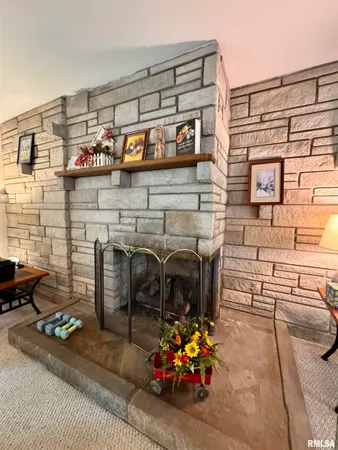 $127,800 | 731 Madelyn Avenue, Macomb, IL 61455