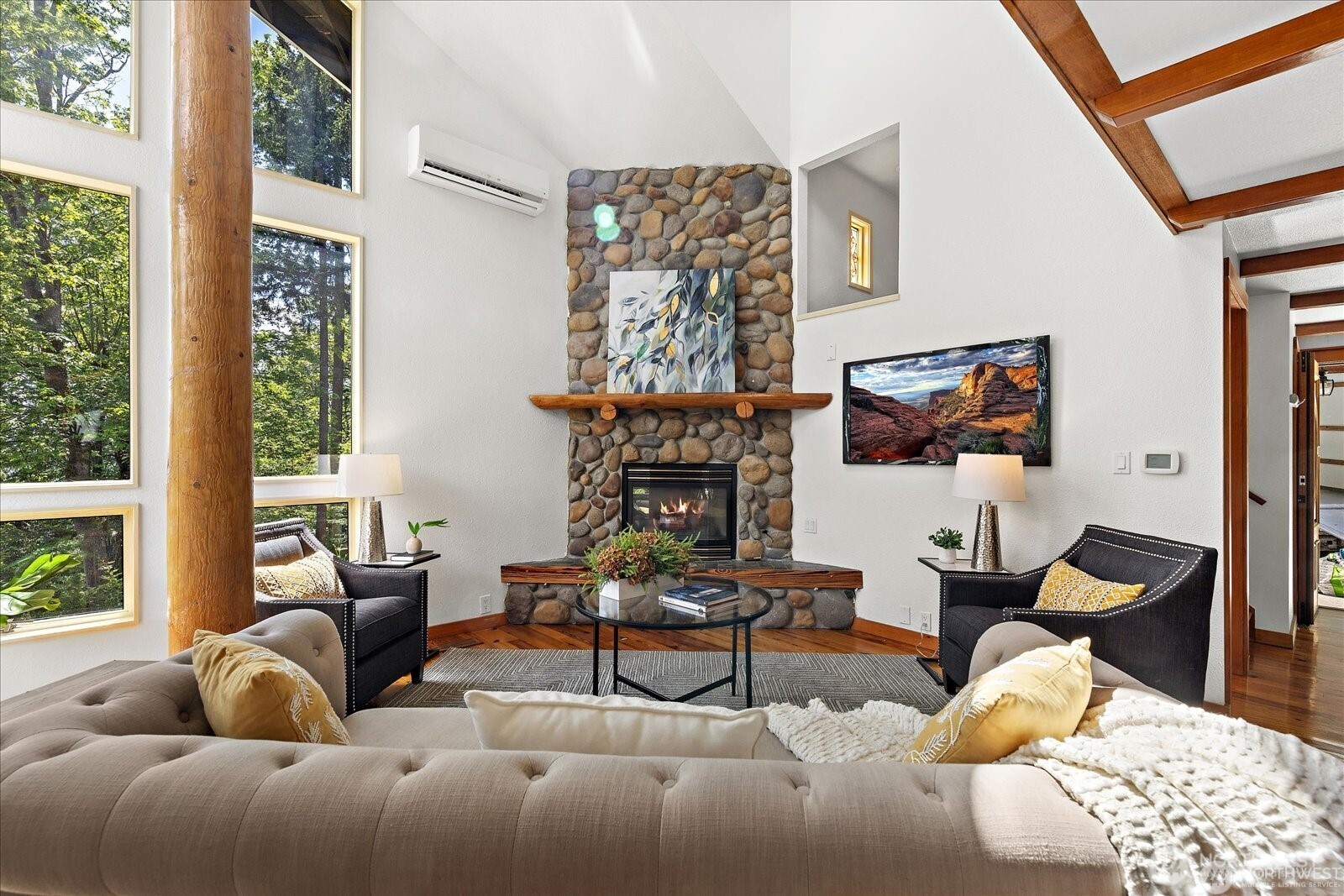 8526 East Mercer Way Mercer Island, WA 98040 - Photo 8 of 40 a living room with furniture a rug and a large window