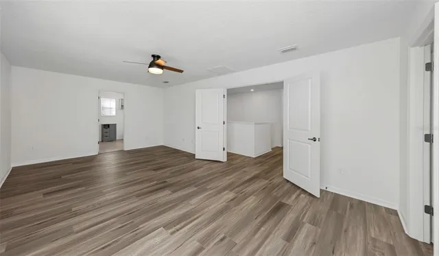 a close up view of washer and dryer