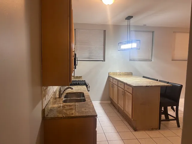 $79,000 | 1430 East 69th Street, Unit 1S, Chicago, IL 60637