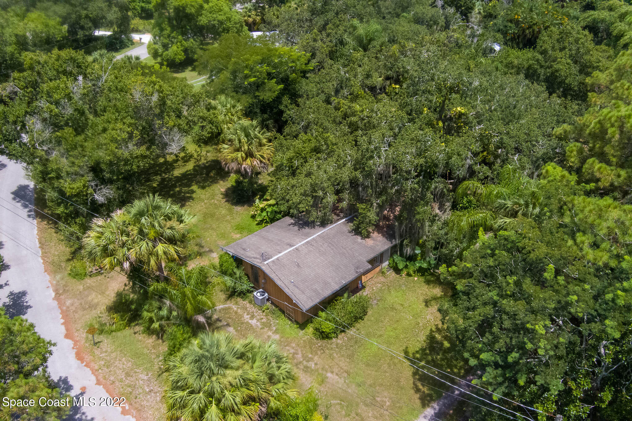 6548 Flamingo Road Melbourne, FL 32904 - Photo 2 of 14 MAX_0654-Edit