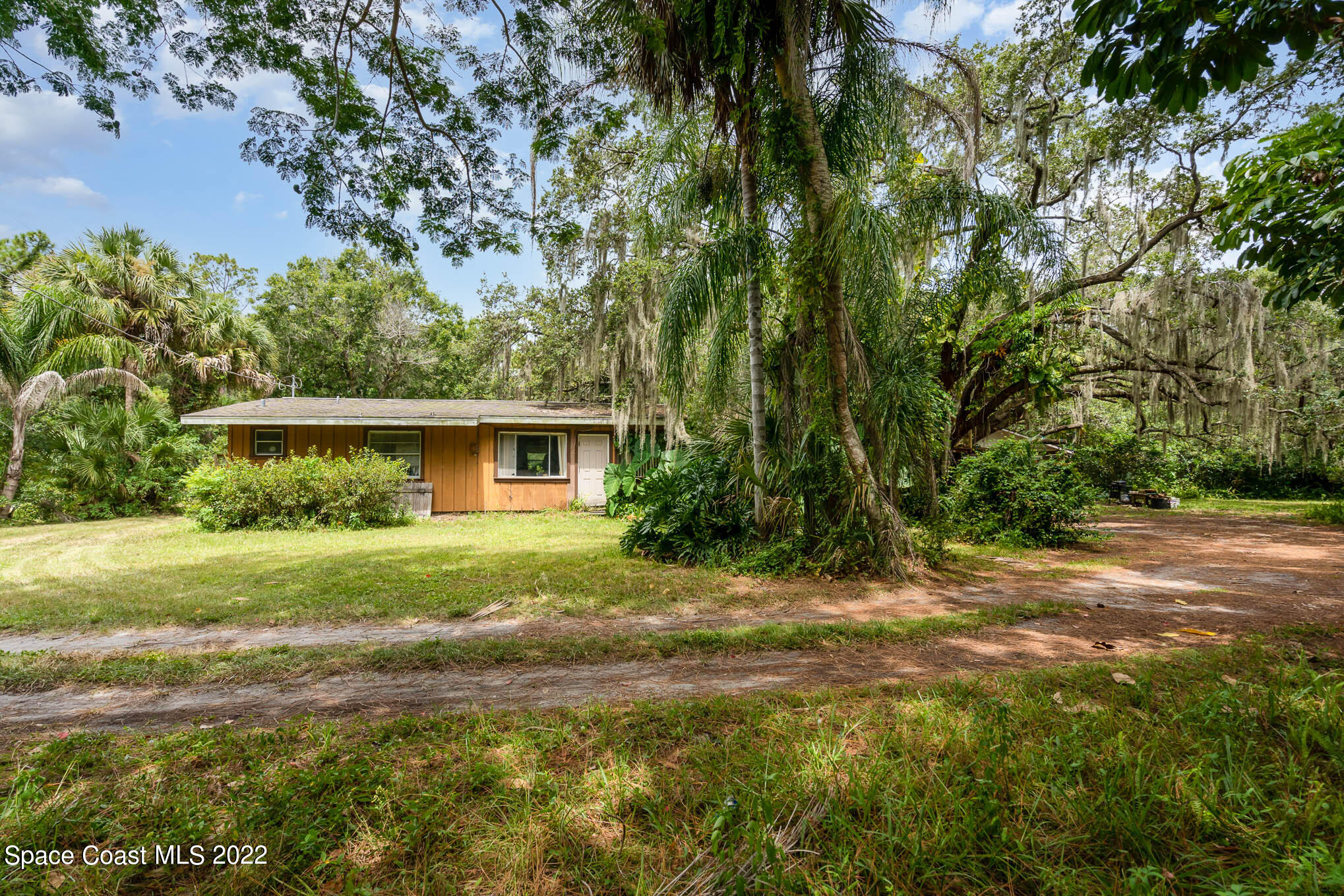 6548 Flamingo Road Melbourne, FL 32904 - Photo 5 of 14 DSC00865-Edit