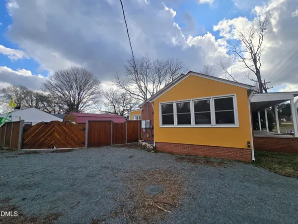 $1,650 | 76 Highway 87, Pittsboro, NC 27312