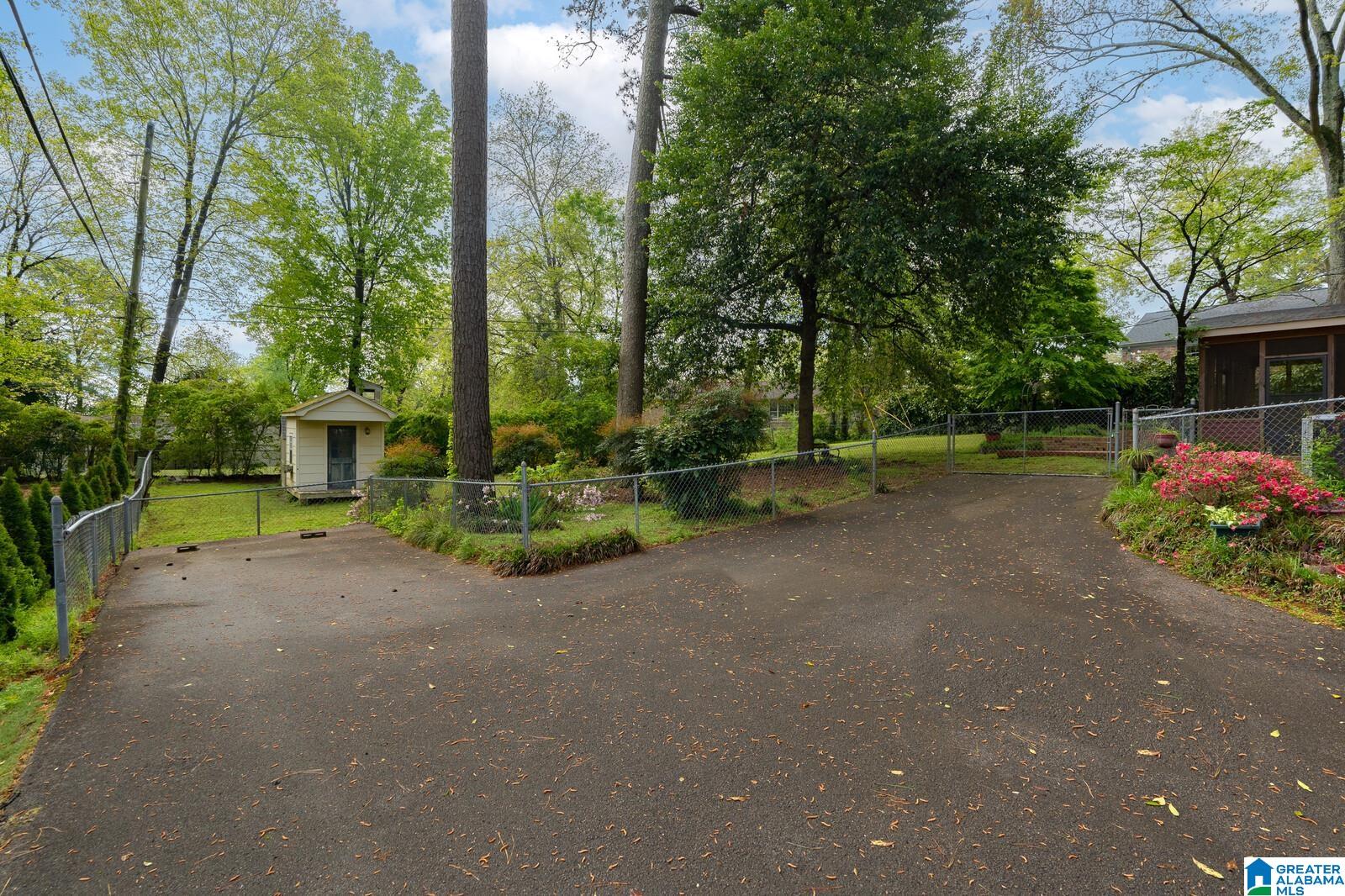 3341 Overton Road Birmingham, AL 35243 - Photo 28 of 32