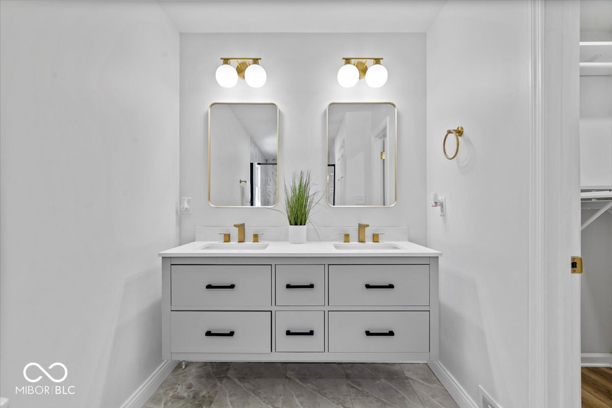 8209 Claridge Road Indianapolis, IN 46260 - Photo 20 of 33 Gallery Image 20