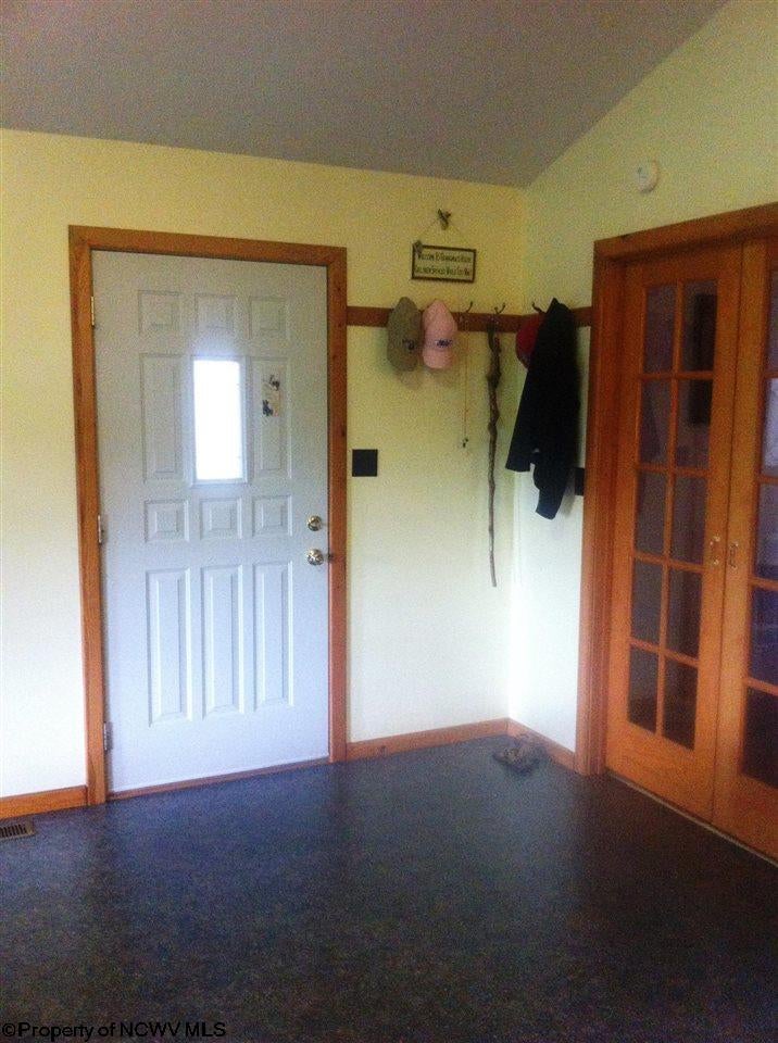 1104 Nobe Road Big Springs, WV 26137 - Photo 11 of 16 Gallery Image 11