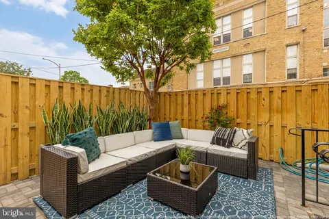 $1,585,000 | 1519 East Capitol Street Southeast, Washington, DC 20003