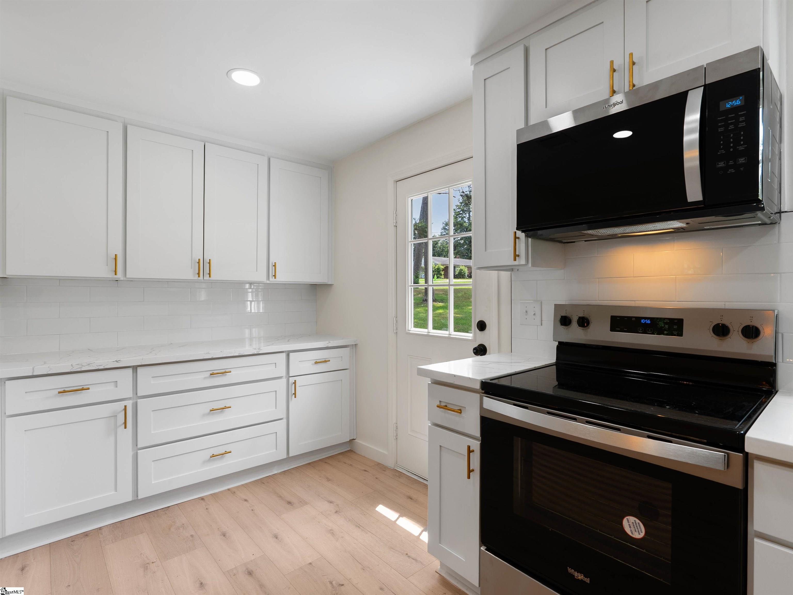 1 Lamar Circle Greenville, SC 29605 - Photo 12 of 32