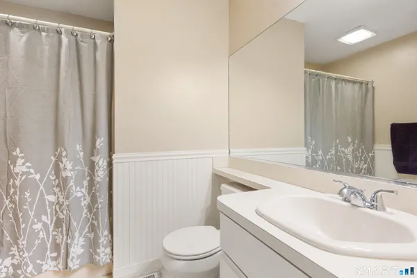 $349,900 | 175 South End Road, Unit B10, East Haven, CT 06512