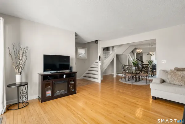 $349,900 | 175 South End Road, Unit B10, East Haven, CT 06512