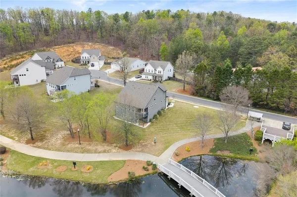 $585,000 | 15 Lakeside Way, Cartersville, GA 30121