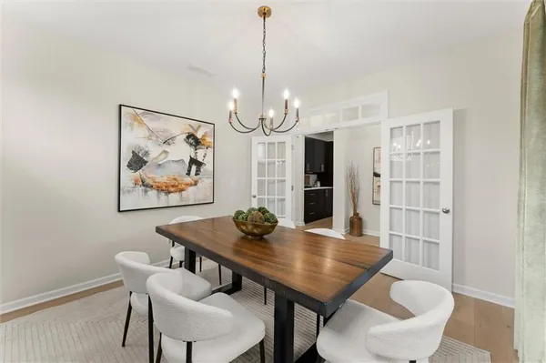 $585,000 | 15 Lakeside Way, Cartersville, GA 30121