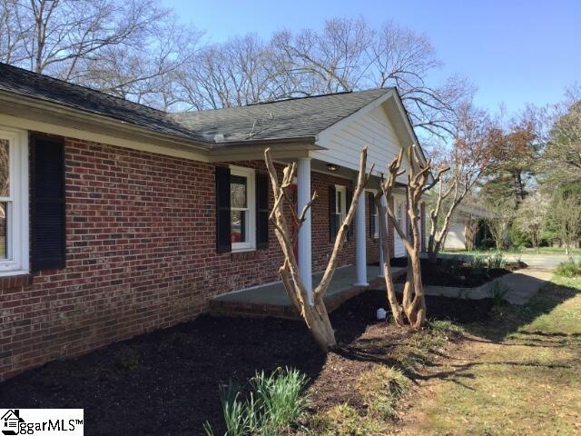 103 Longview Terrace Easley, SC 29642 - Photo 2 of 19