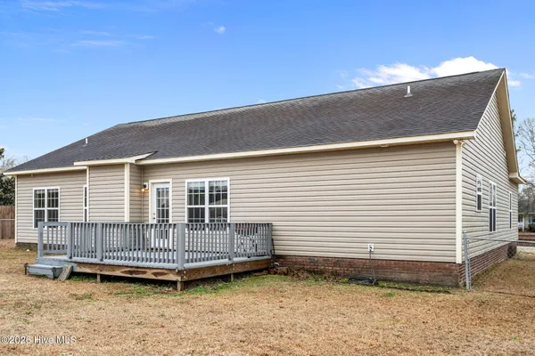 $291,500 | 382 Bannermans Mill Road, Richlands, NC 28574