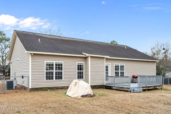$291,500 | 382 Bannermans Mill Road, Richlands, NC 28574