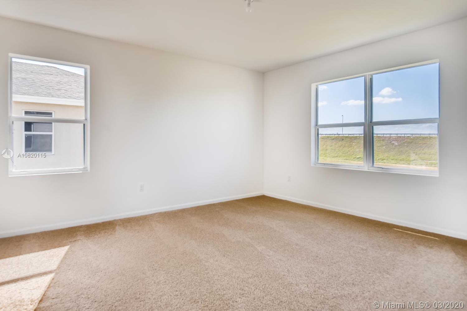 27510 Southwest 135th Ave Road Homestead, FL 33032 - Photo 8 of 12 Gallery Image 8