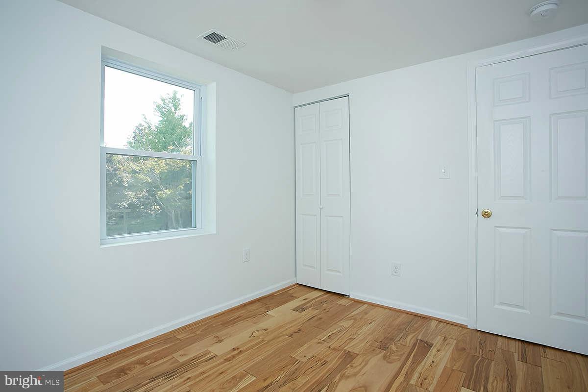 15700 Thompson Road Silver Spring, MD 20905 - Photo 23 of 27 Bedroom