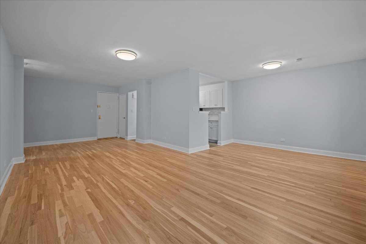 3235 Cambridge Avenue, Unit 5J Bronx, NY 10463 - Photo 5 of 16